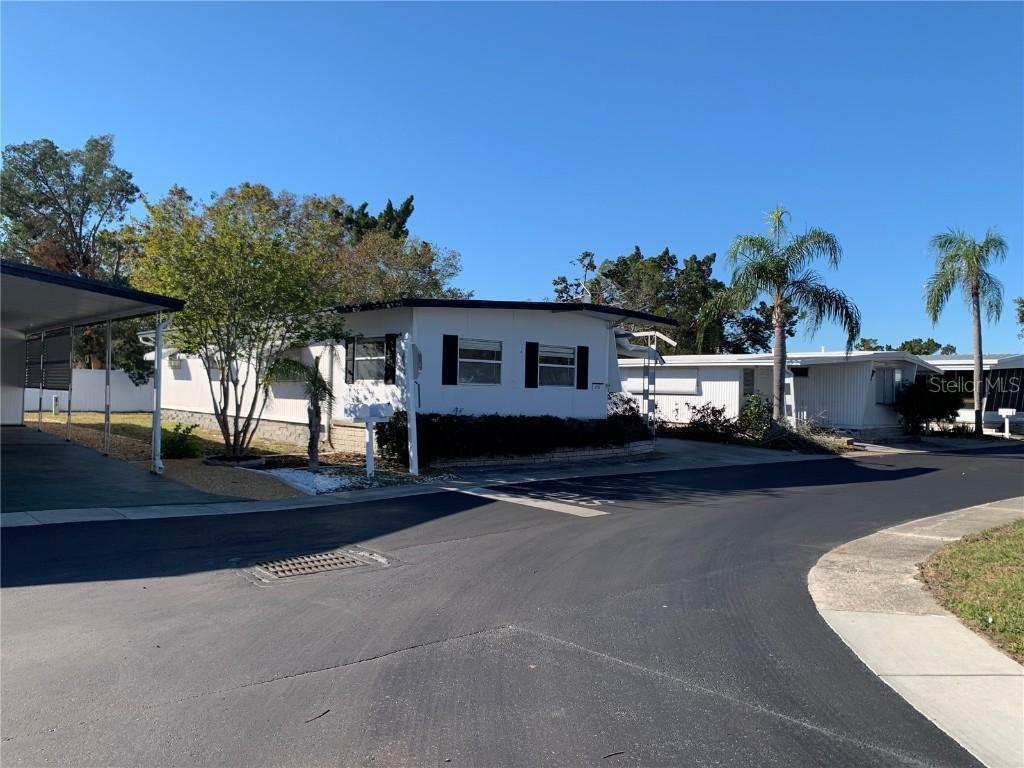 3301 Alt 19 #409, Palm Harbor, FL 34683