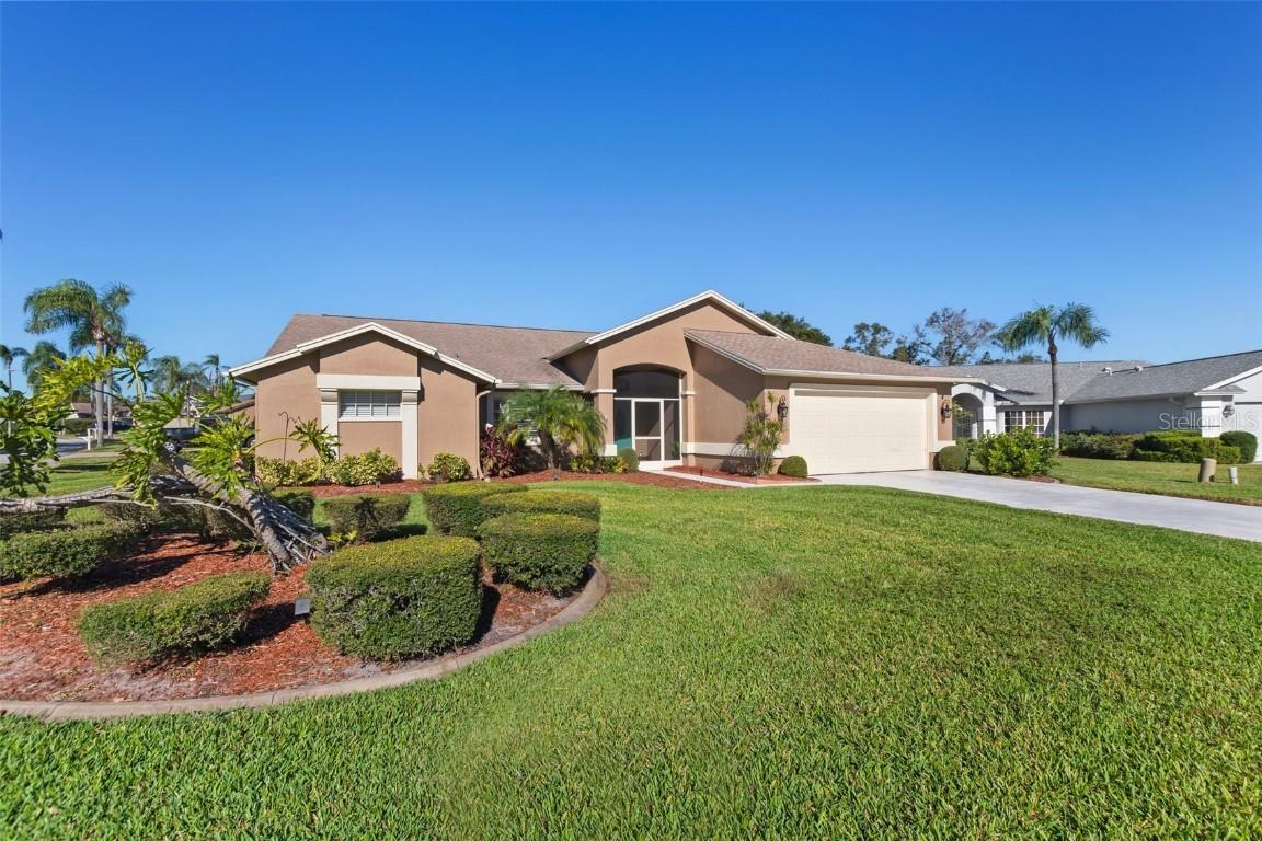 8949 Bay Pointe Ct., Hudson, FL 34667
