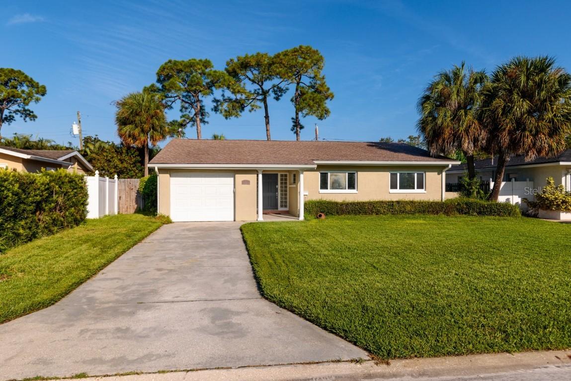4510 Helena St., St Petersburg, FL 33703