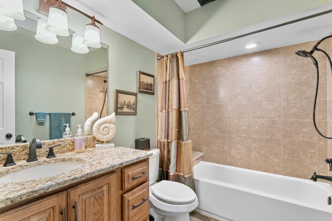 4253 Golf Club Ln., Tampa, FL 33618