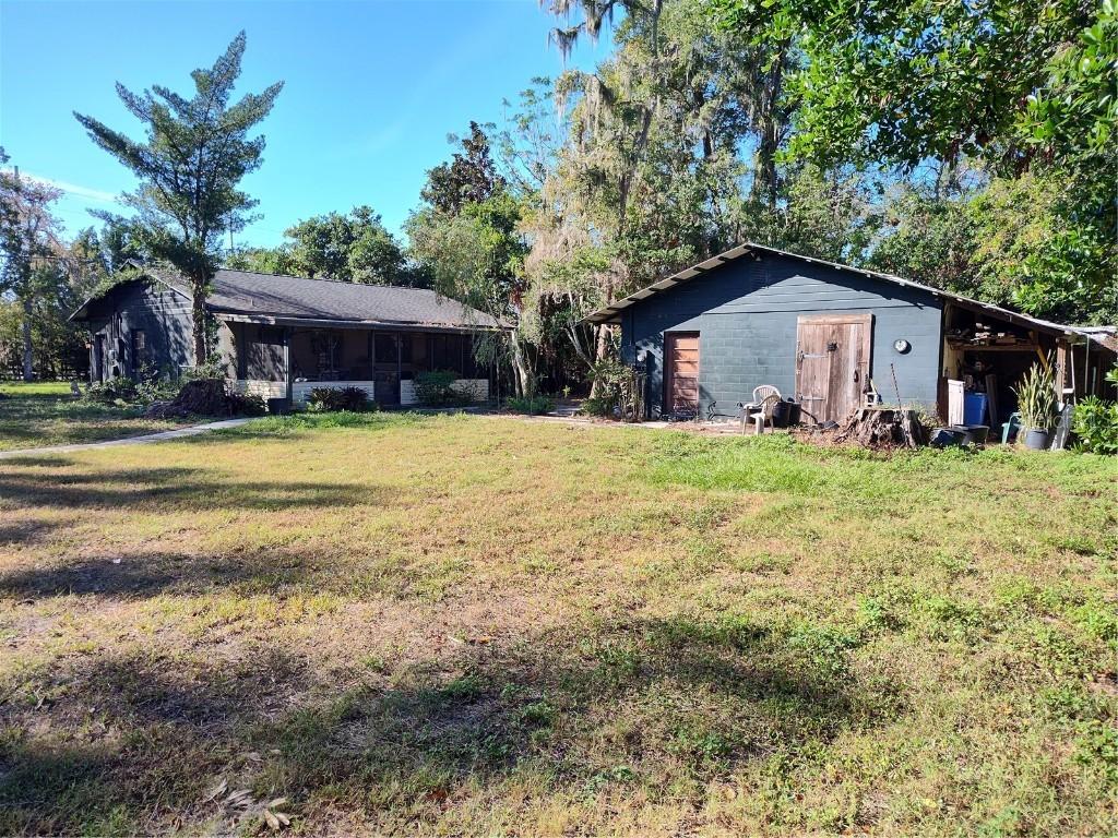 35045 Clinton Ave., Dade City, FL 33525