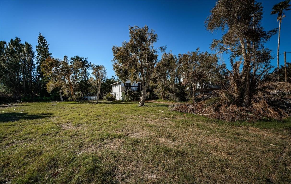 372 12th Ave., Indian Rocks Beach, FL 33785
