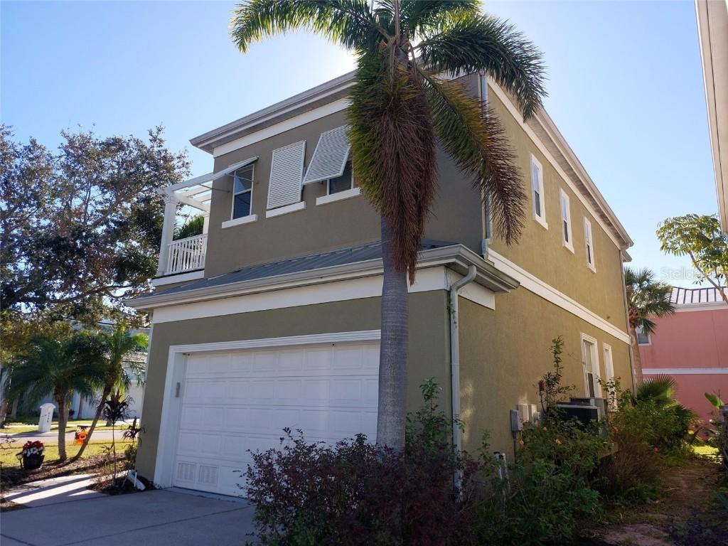 6519 Simone Shores Cir., Apollo Beach, FL 33572