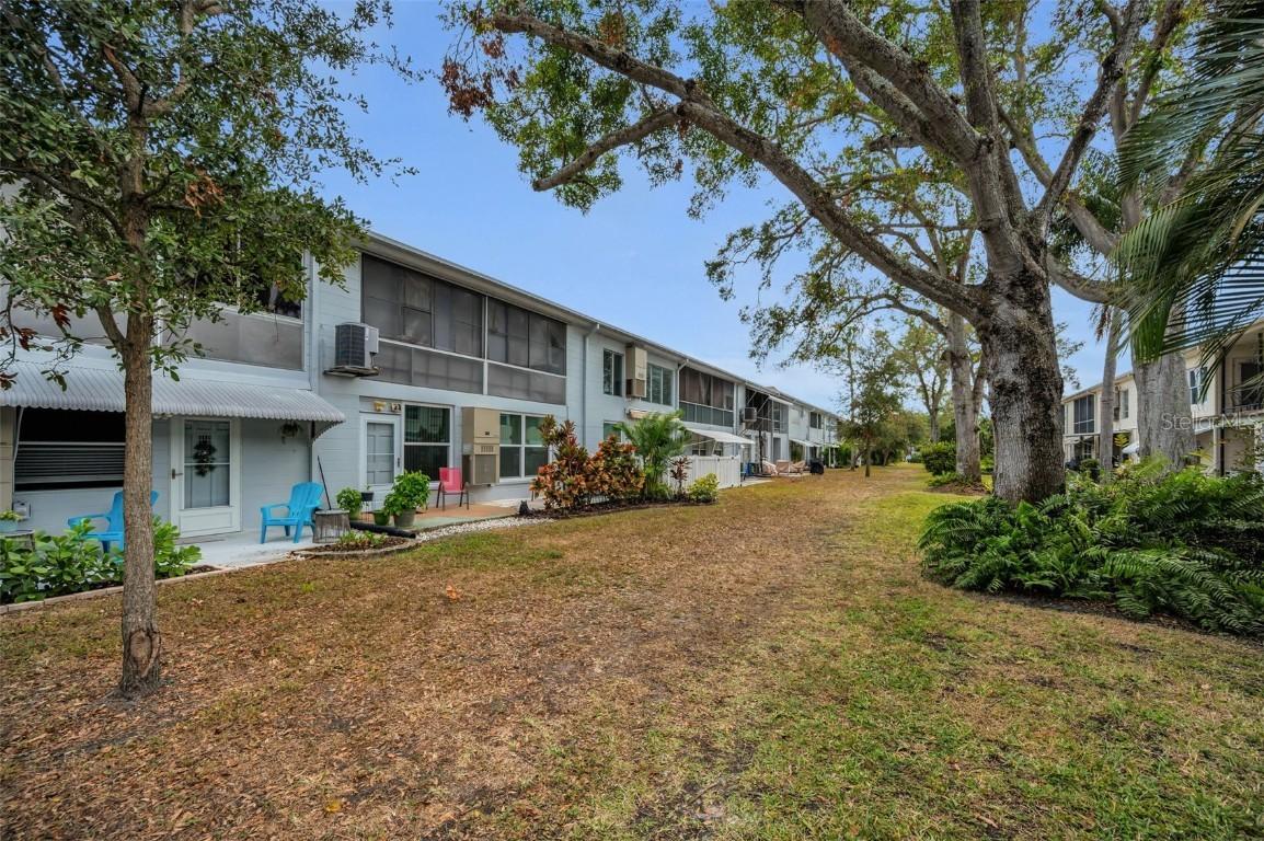 4152 55 Way #1030, Kenneth City, FL 33709