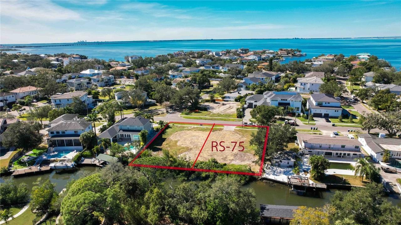 2618 S Dundee St., Tampa, FL 33629