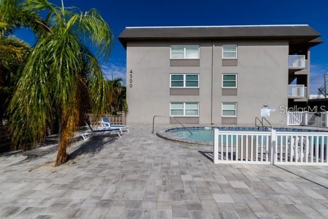 4500 37th St. #27, St Petersburg, FL 33711