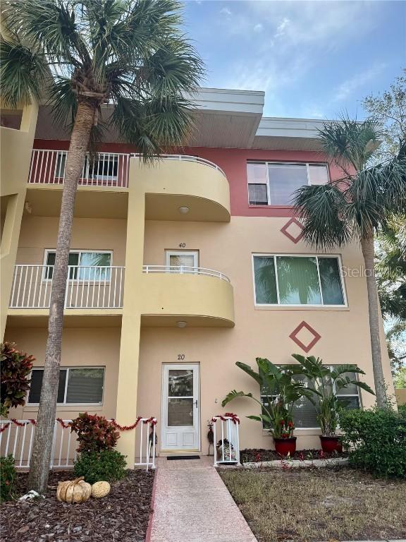 2021 Shangrila Dr. #60, Clearwater, FL 33763