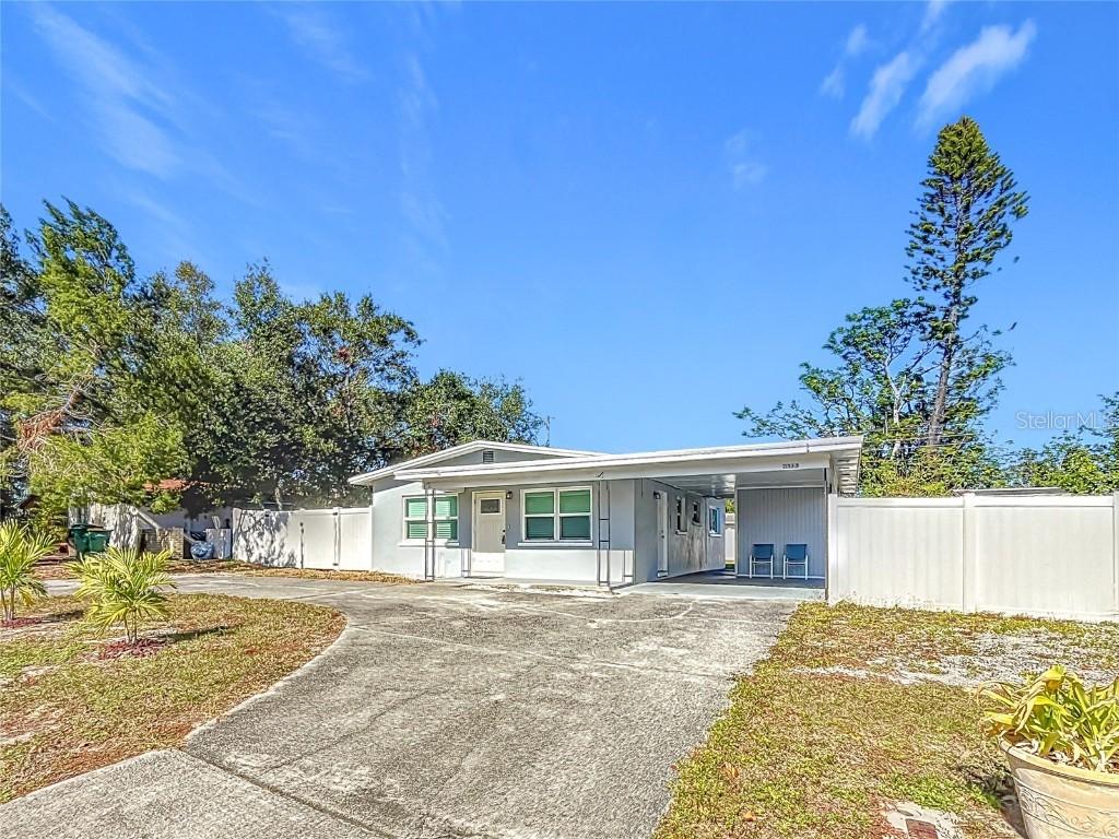11373 121st Ter., Largo, FL 33778