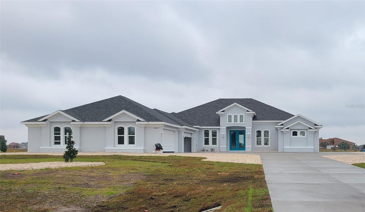 5317 Lake Venice Dr., Wimauma, FL 33598