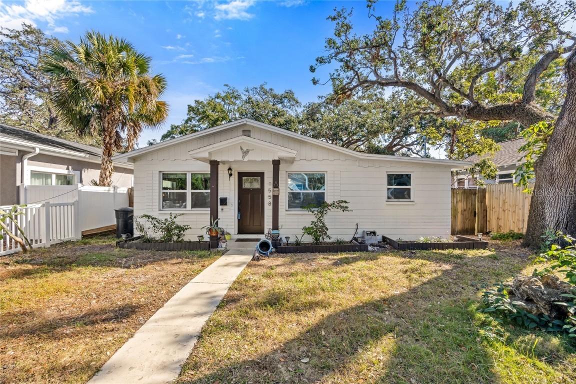 1558 13th St., St Petersburg, FL 33705