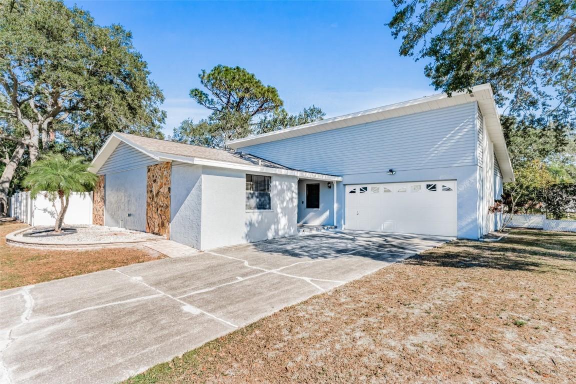 11445 60th St., Pinellas Park, FL 33782