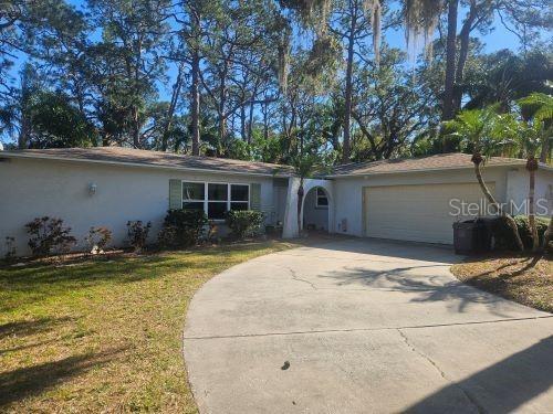 12961 Sophia Cir., Largo, FL 33774