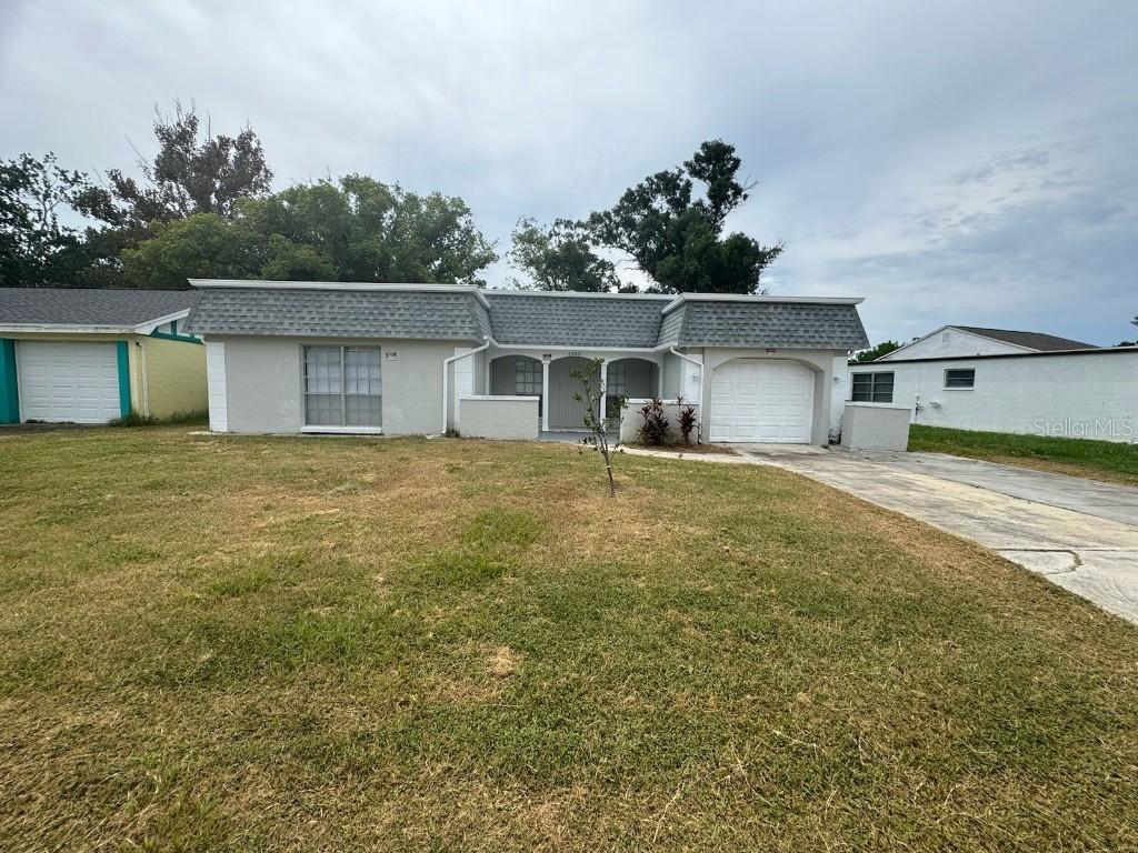 3349 Overland Dr., Holiday, FL 34691