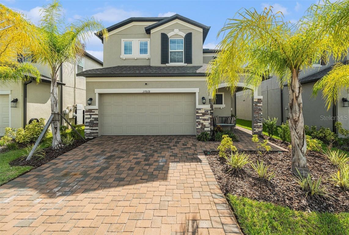 37868 Beacon Brick Dr., Zephyrhills, FL 33540