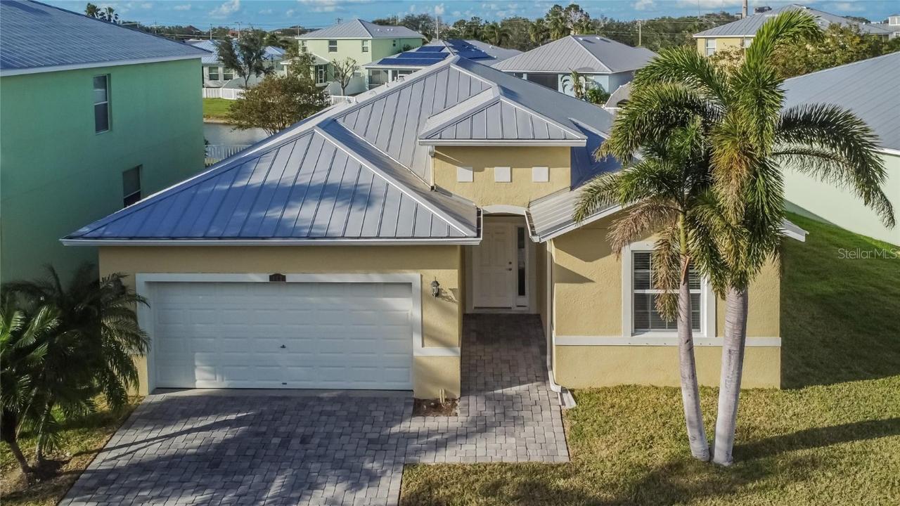 442 Bahama Grande Blvd., Apollo Beach, FL 33572