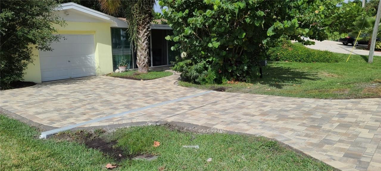 105 Causeway Blvd., Belleair Beach, FL 33786