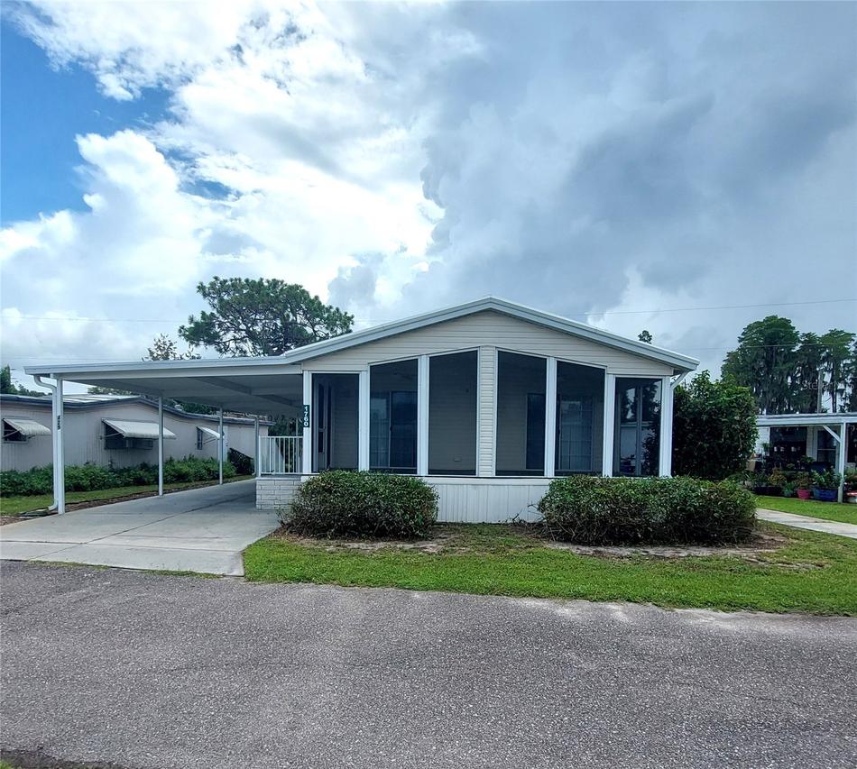 1760 Dorothy Blvd., Lutz, FL 33558