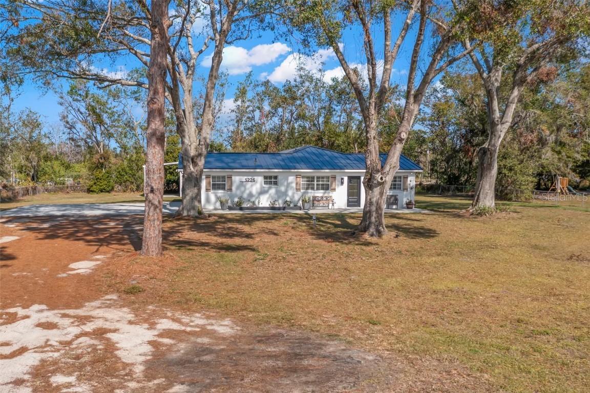 5226 Bonita Dr., Wimauma, FL 33598
