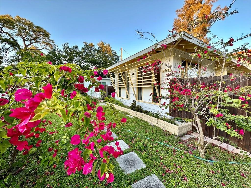 2666 44th St., Gulfport, FL 33711