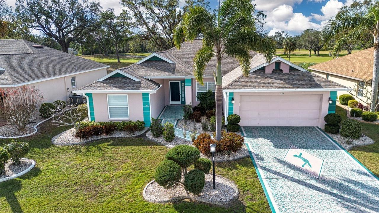 324 Caloosa Palms Ct., Sun City Center, FL 33573