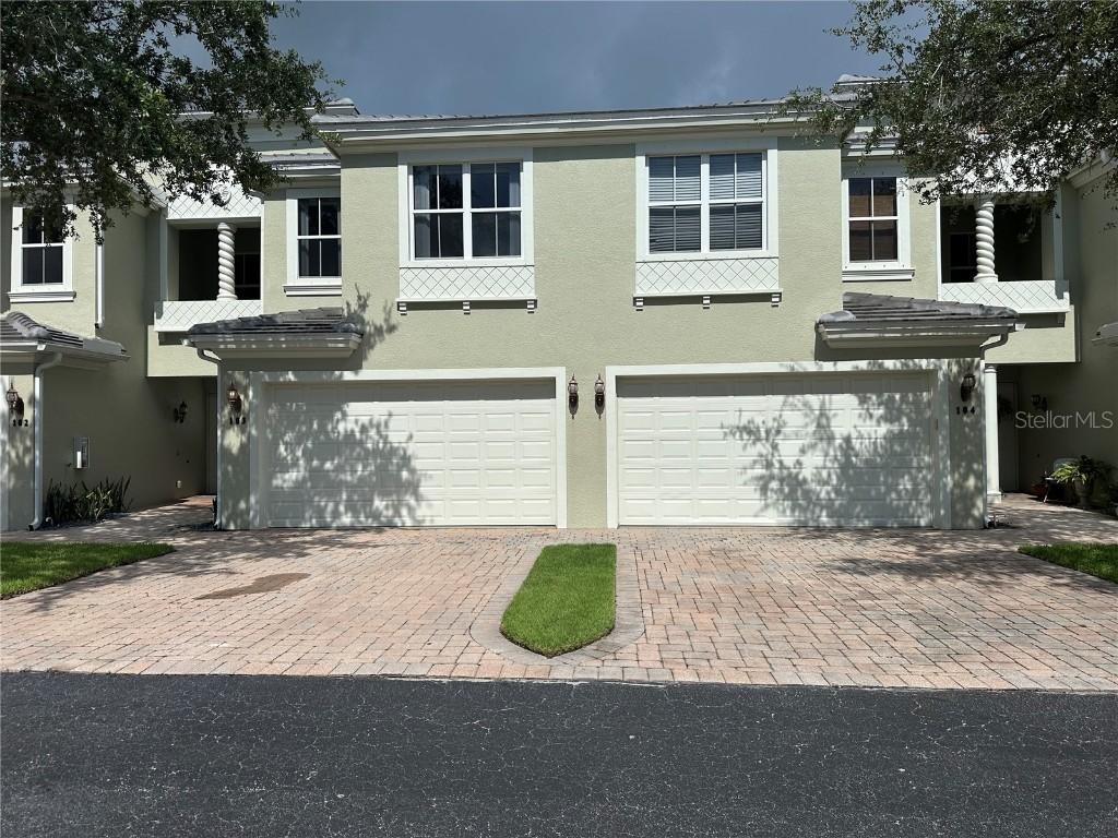 1375 Mariposa Cir. #103, Naples, FL 34105