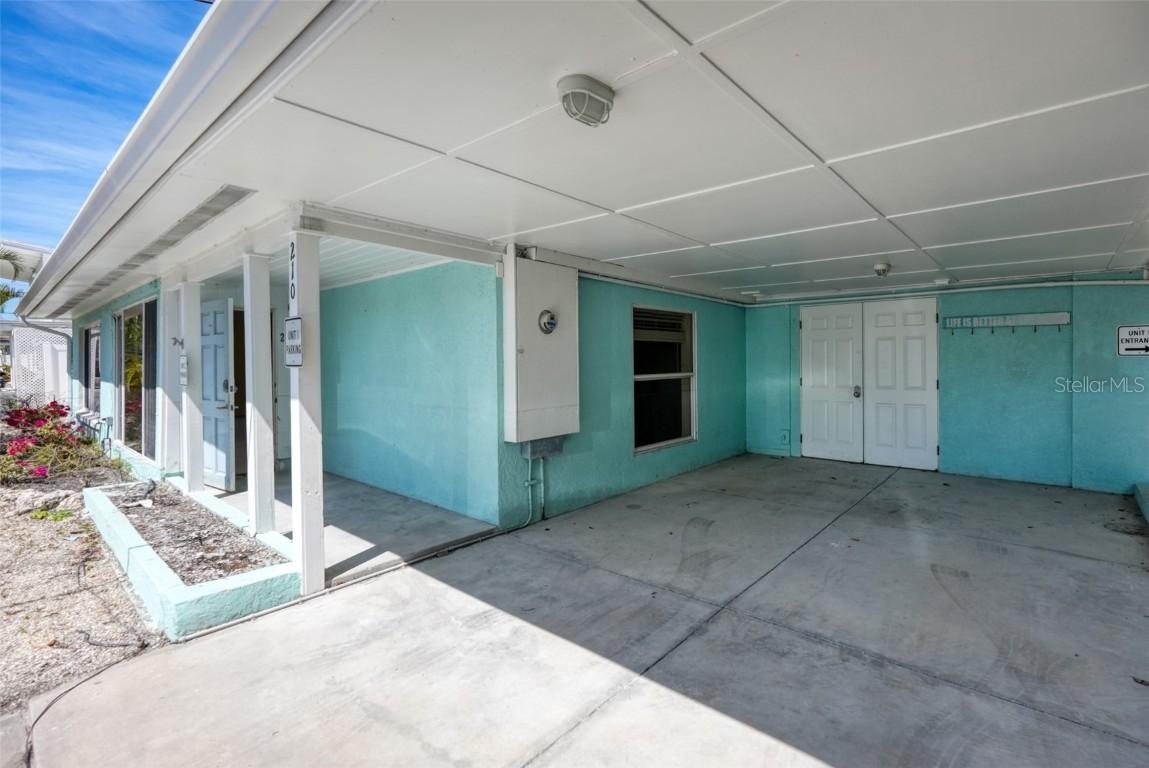 210 Haverkos Ct., Holmes Beach, FL 34217