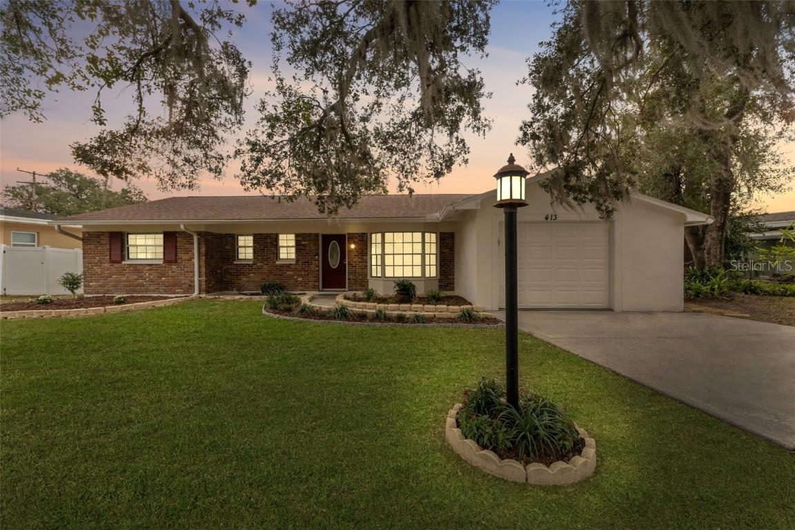 413 Belle Claire Ave., Temple Terrace, FL 33617