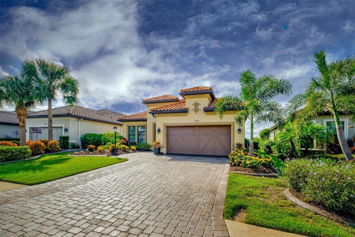 13118 Sorrento Way, Bradenton, FL 34211