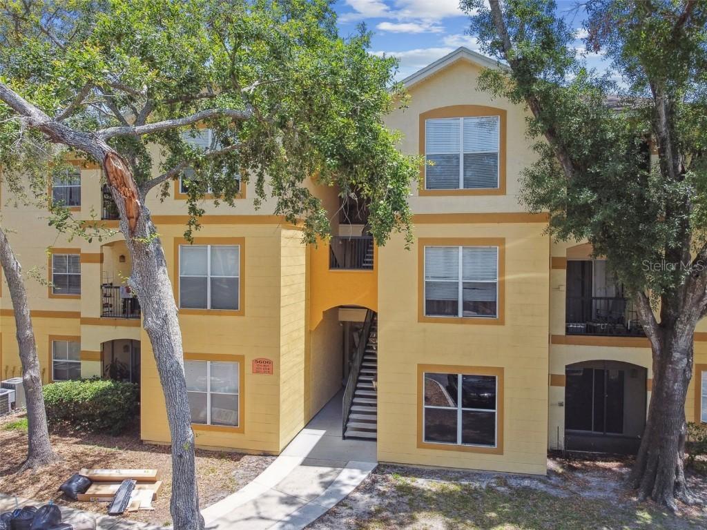 5606 Pinnacle Heights Cir. #304, Tampa, FL 33624