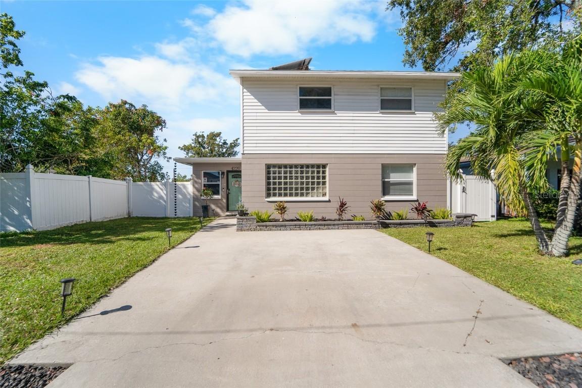 4220 19th St., St Petersburg, FL 33714