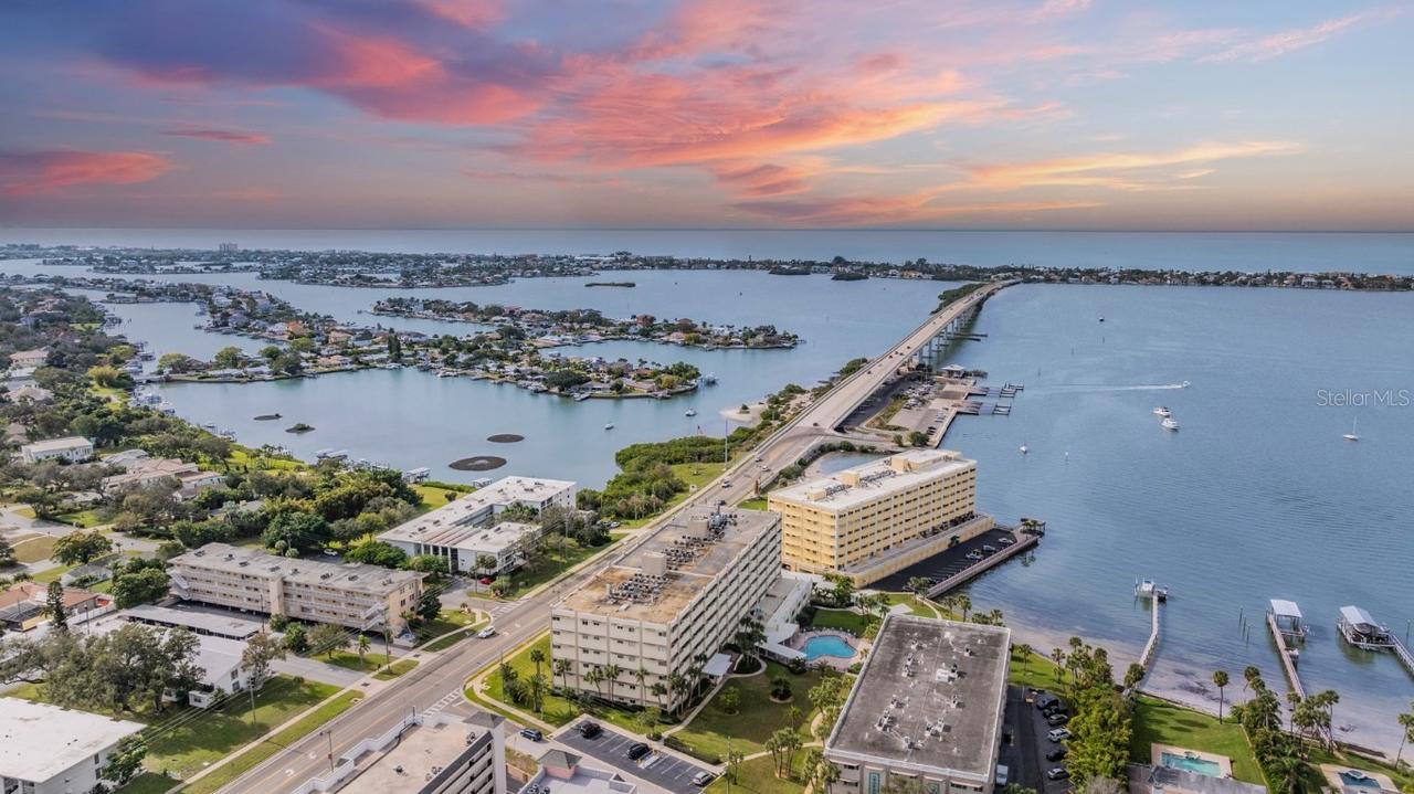 100 Bluff View Dr. #602A, Belleair Bluffs, FL 33770