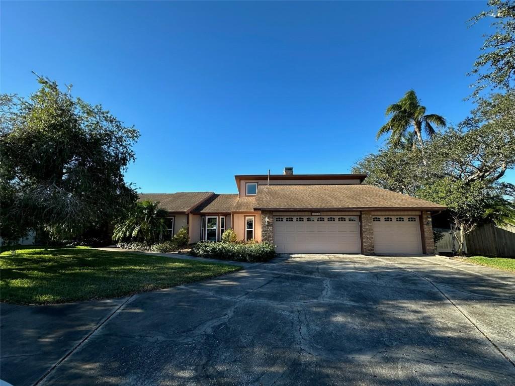 2110 Seagull Dr., Clearwater, FL 33764