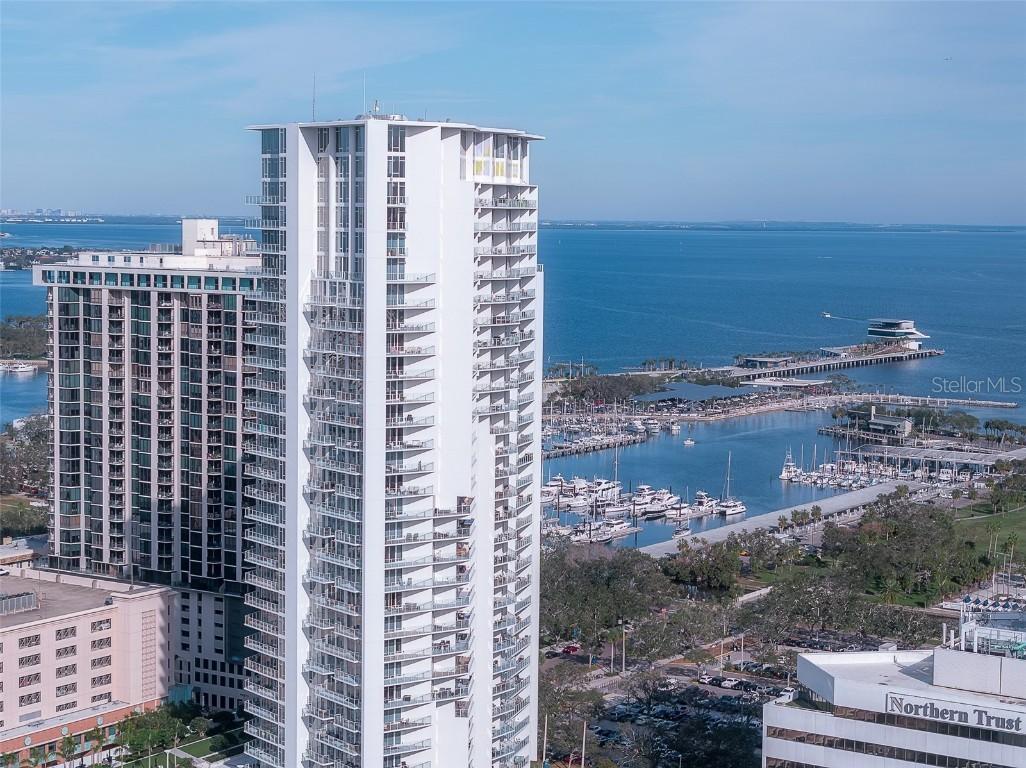 175 1st St. #3402, St Petersburg, FL 33701