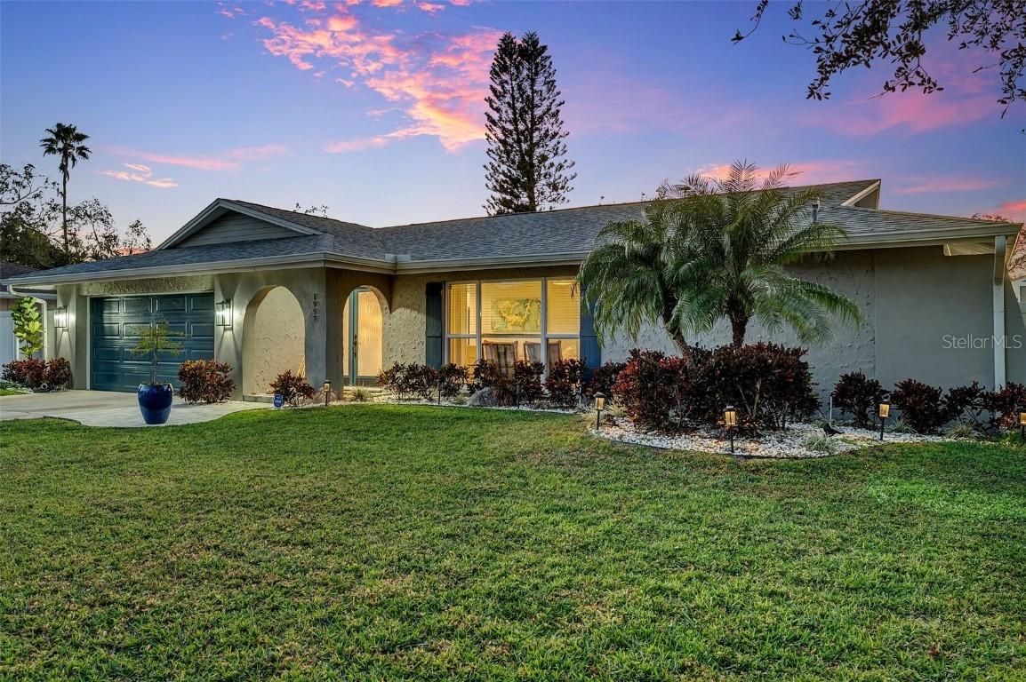 1997 Arvis Cir., Clearwater, FL 33764