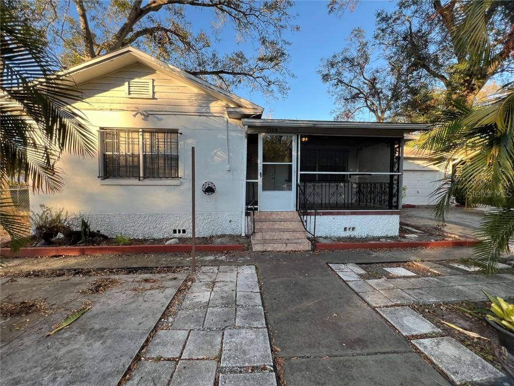 1308 E Caracas St., Tampa, FL 33603