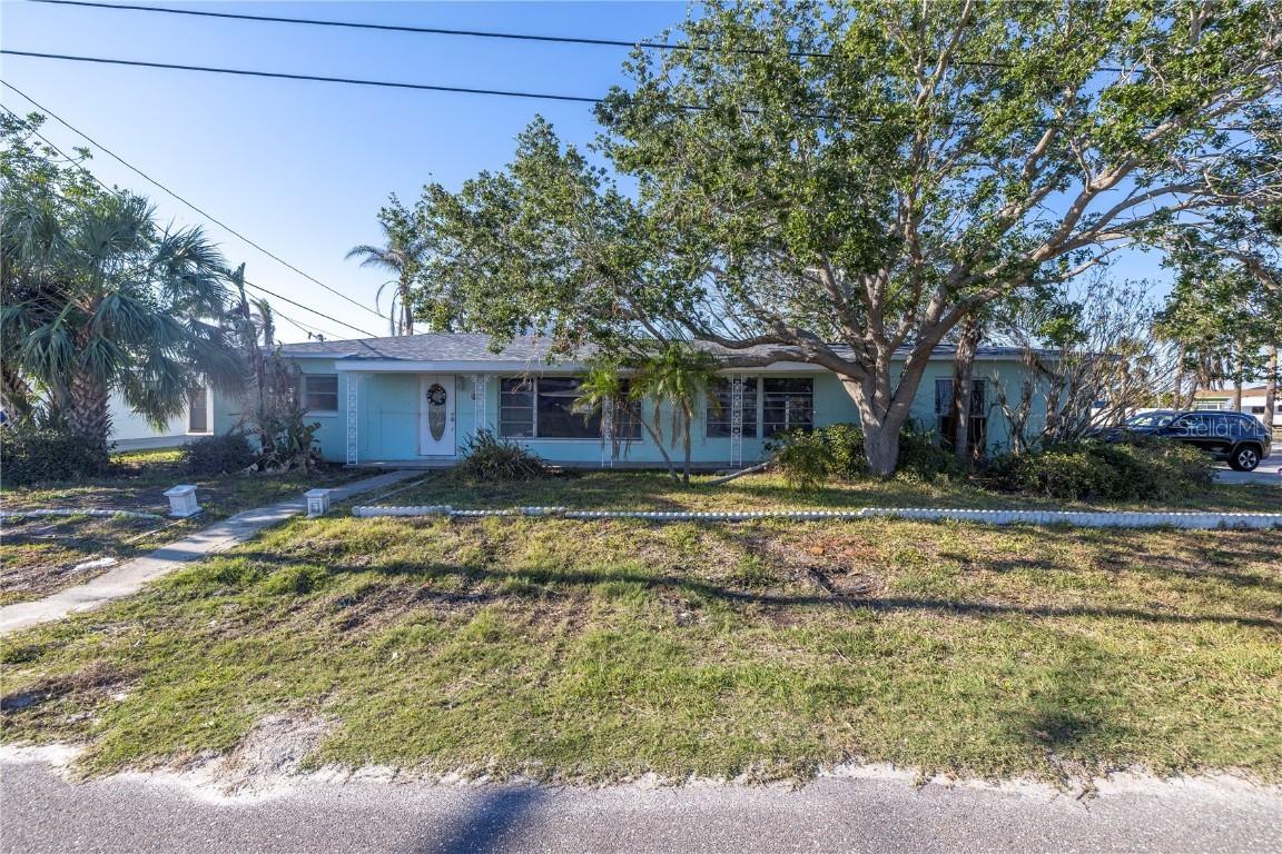 104 159th Ave., Redington Beach, FL 33708