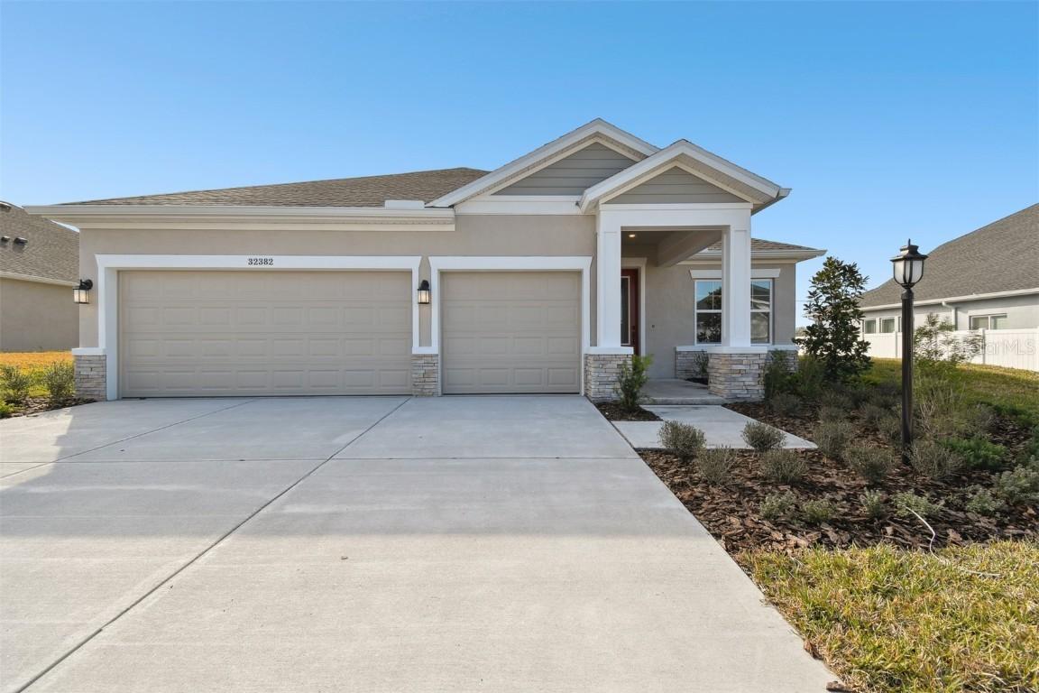 32382 Carmela Cir., San Antonio, FL 33576