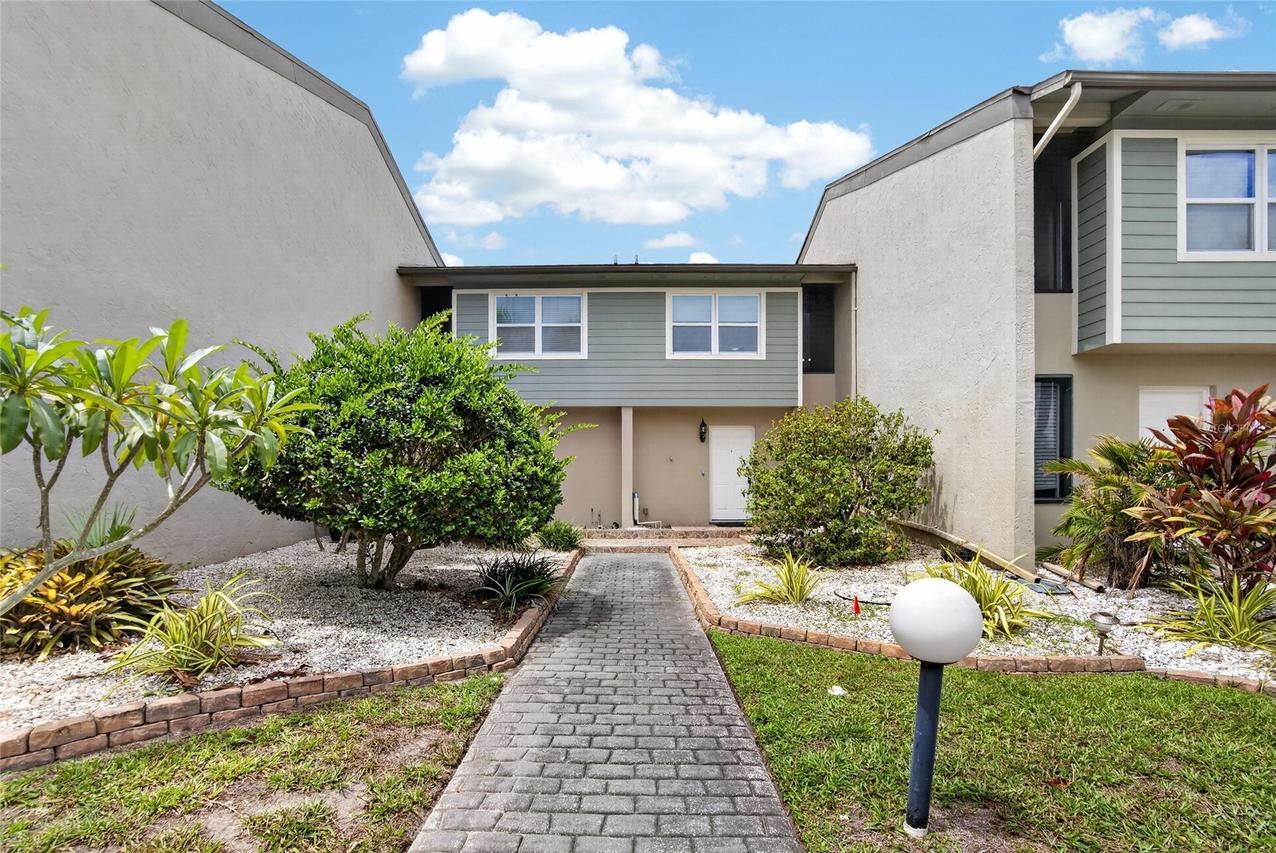 1028 Apollo Beach Blvd. #11, Apollo Beach, FL 33572
