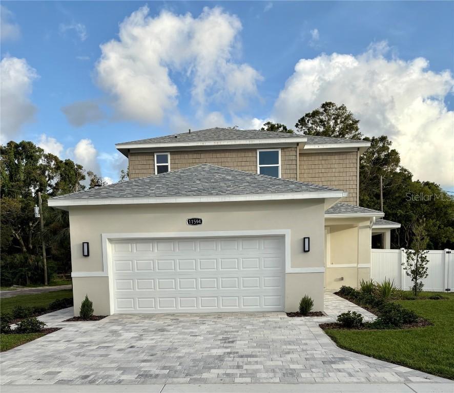 11594 Oak Ln., Largo, FL 33778