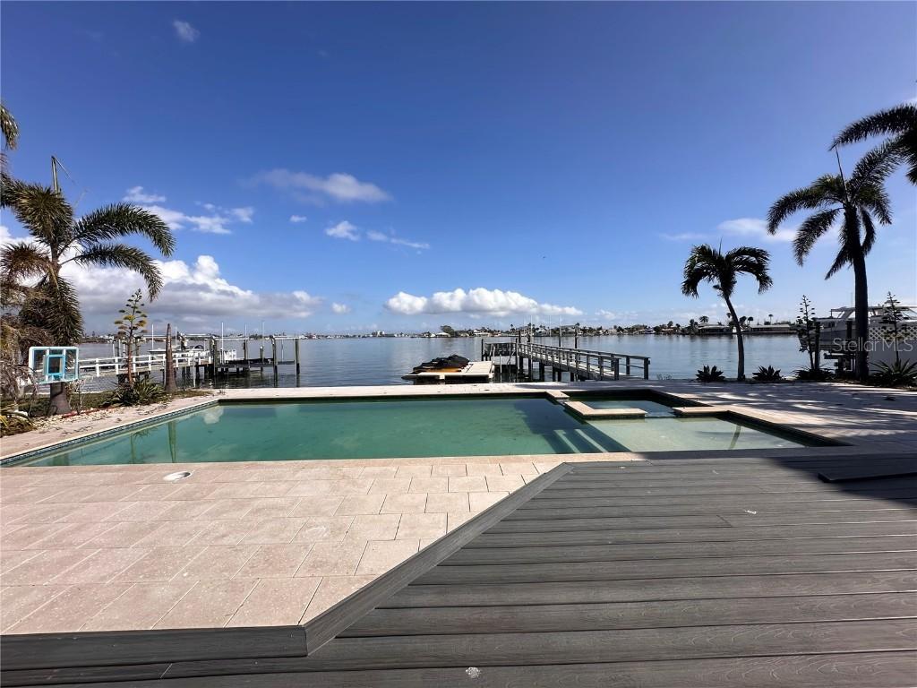 7015 Bay St., St Pete Beach, FL 33706