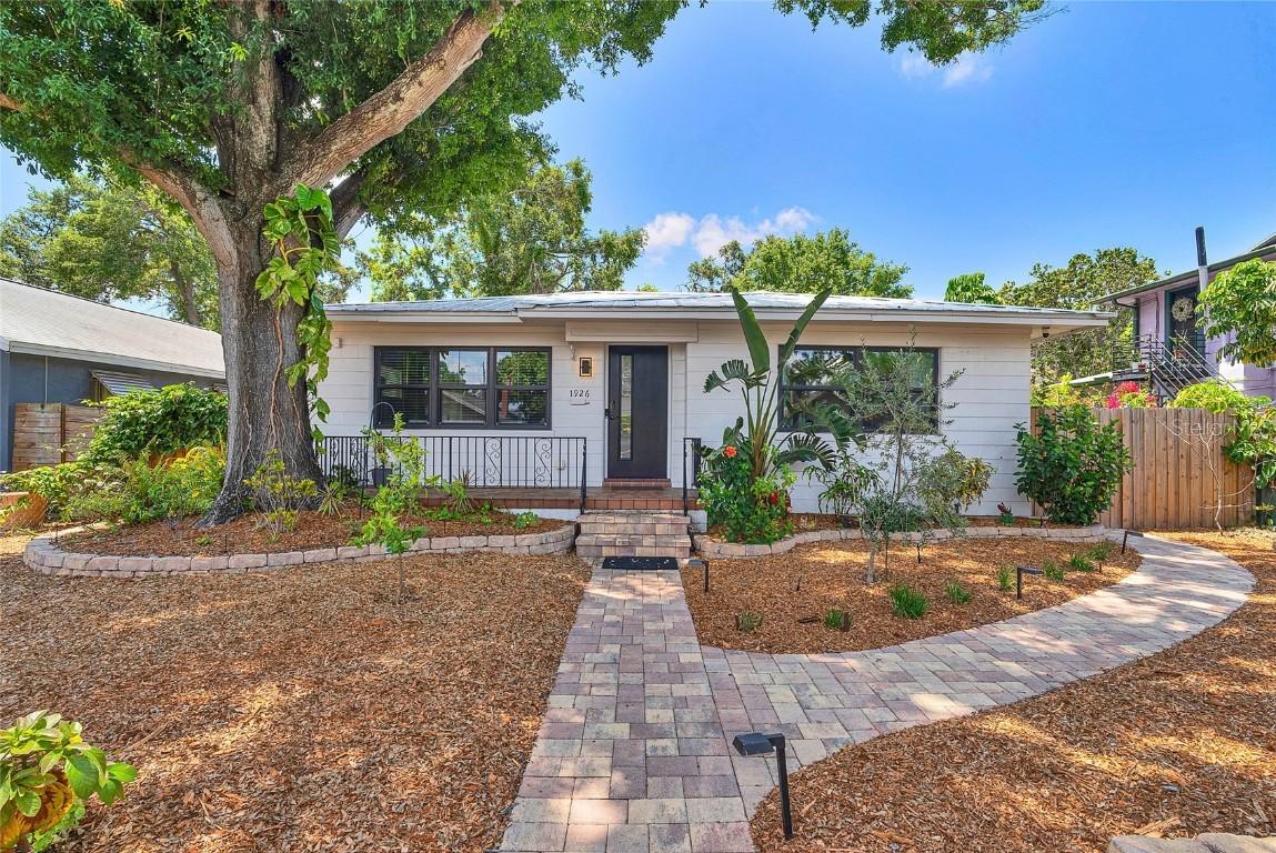 1926 Burlington Ave., St Petersburg, FL 33713