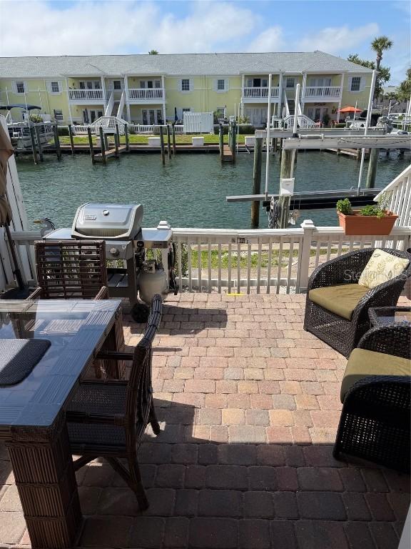 5215 Coquina Key Dr. #A, St Petersburg, FL 33705