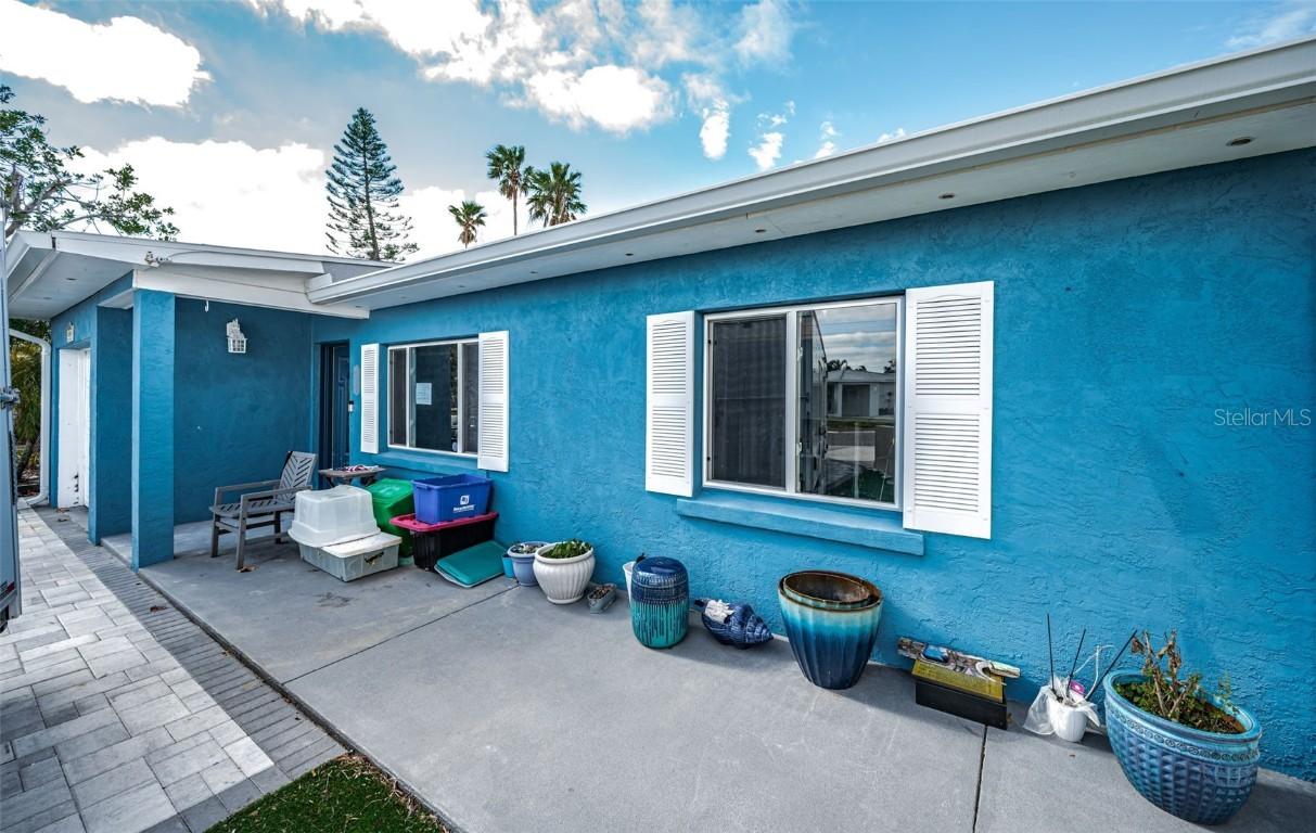 17744 1st St., Redington Shores, FL 33708