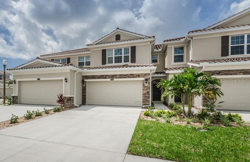 534 52nd Ter., St Petersburg, FL 33703