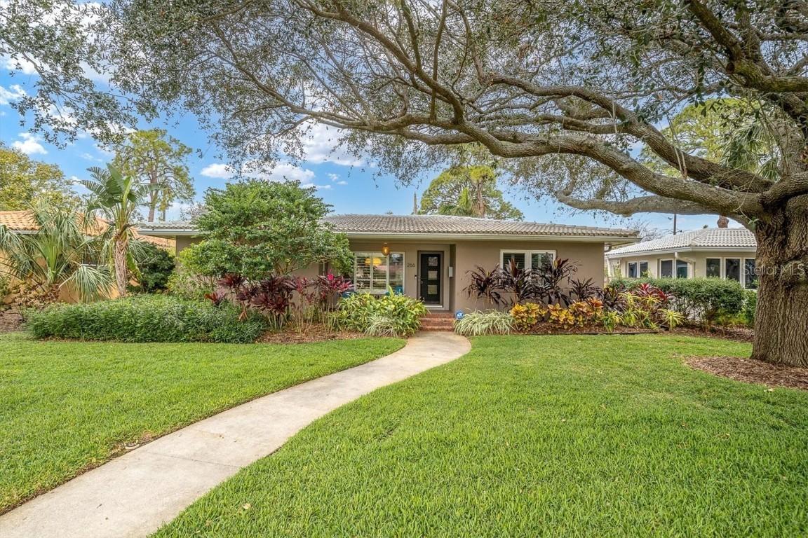 266 Snell Isle Blvd., St Petersburg, FL 33704