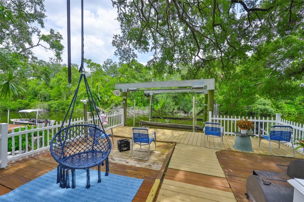 1745 E Mulberry Dr., Tampa, FL 33604