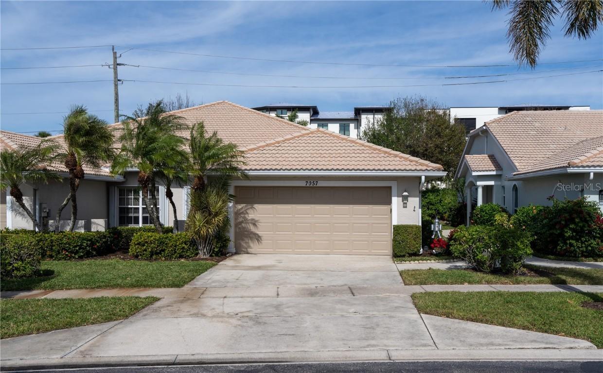 7057 Lone Oak Blvd., Naples, FL 34109