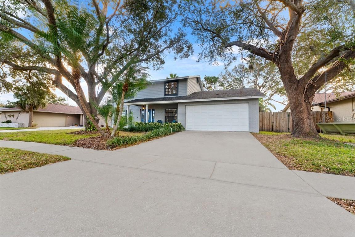 16013 Eagle River Way, Tampa, FL 33624