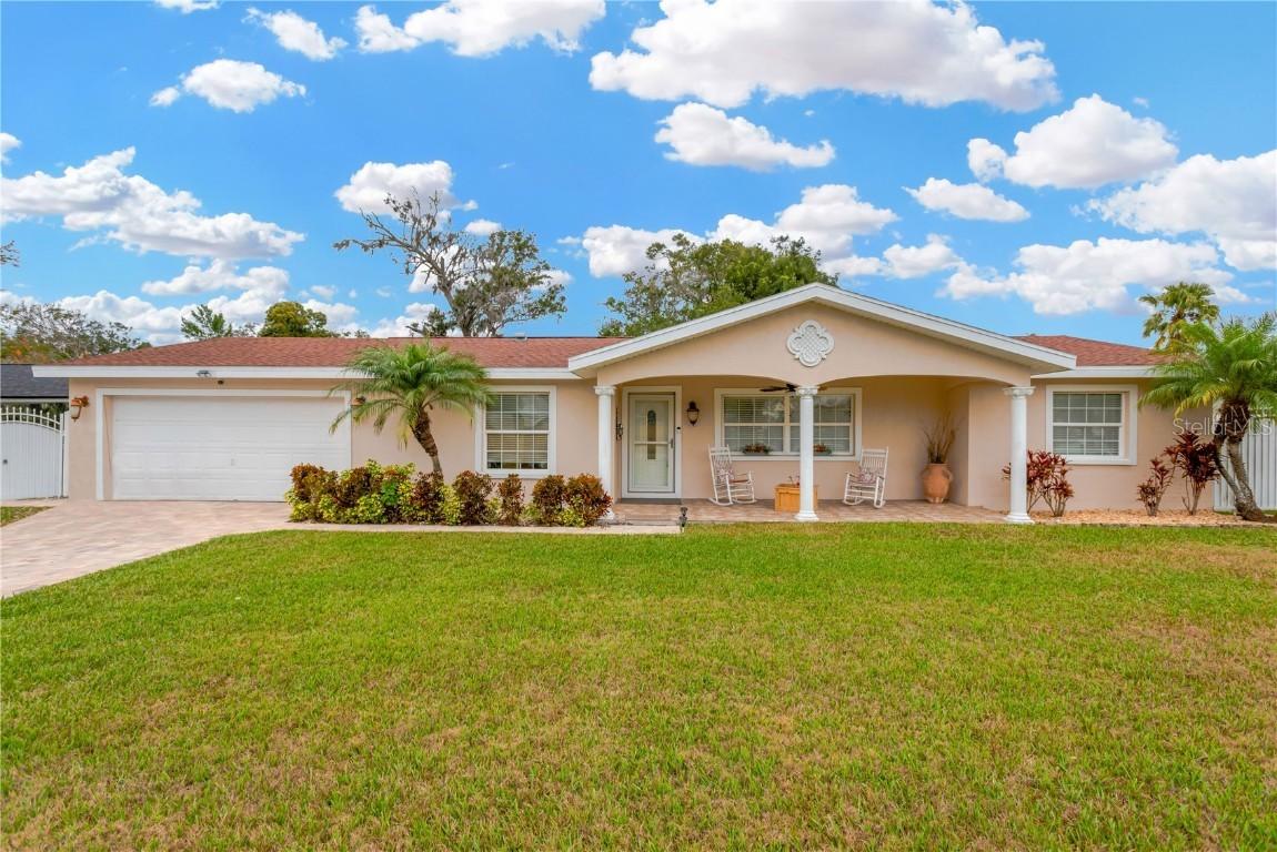 807 Greenwood Ct., Brandon, FL 33511