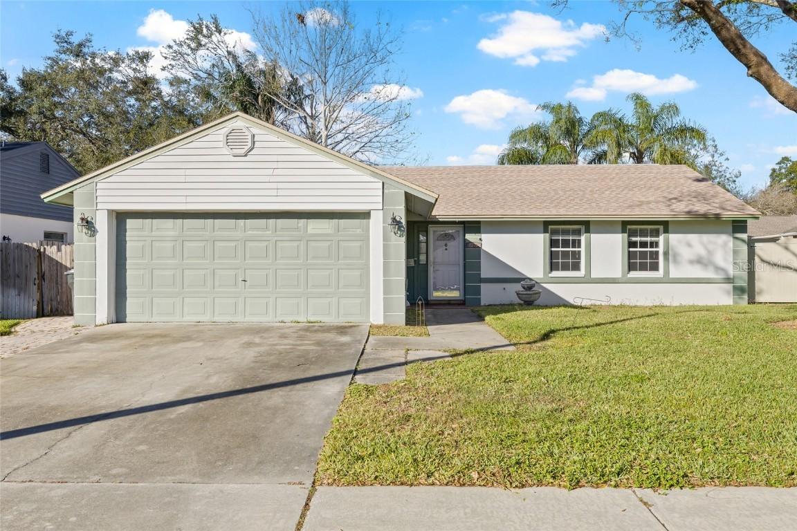 1306 Country Elm Ct., Lutz, FL 33549